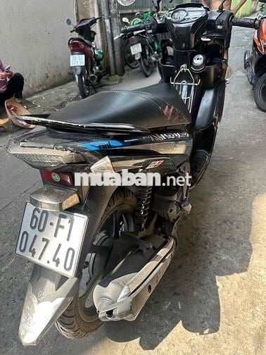 Novou 5 năm 2012. Máy êm. BS 60 cavet đầy đủ