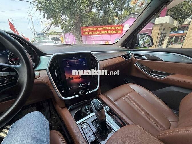 VinFast Lux SA2.0 2019 Premium 2.0 AT - 101000 km