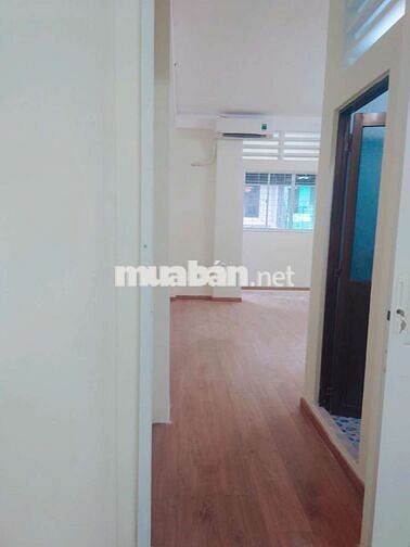 Nhà hẻm oto 4PN Nguyễn Đình Chính giá chỉ 19tr