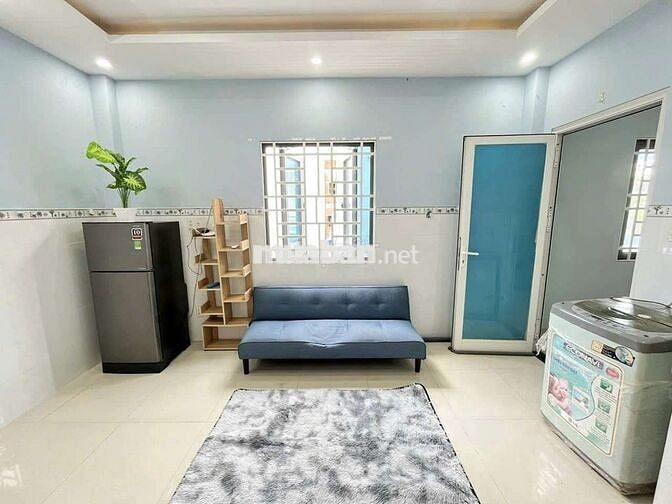Căn Hộ 1 Phòng Ngủ 40m2 Máy Giặt Riêng Tòa Nhà Thang Máy
