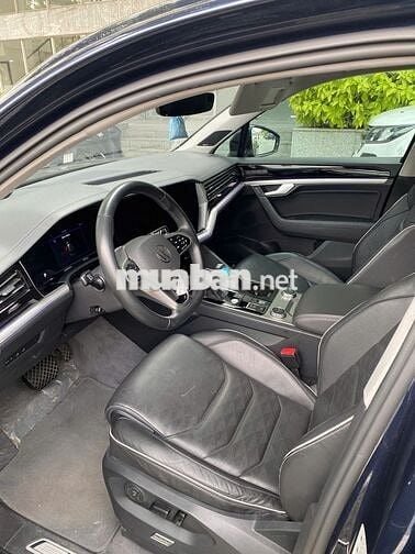 Volkswagen Touareg 2023 Luxury - 33775 km