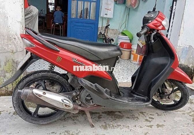 Mio đỏ bánh mâm thắng đĩa