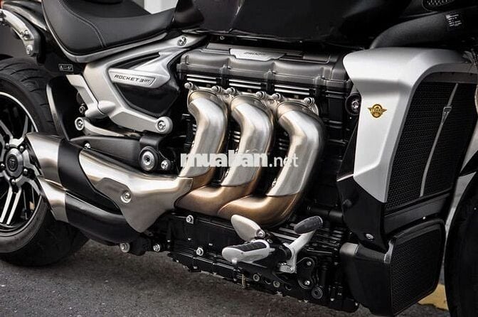 THANH MOTOR Cần bán Triumph Rocket 3GT Model 2021