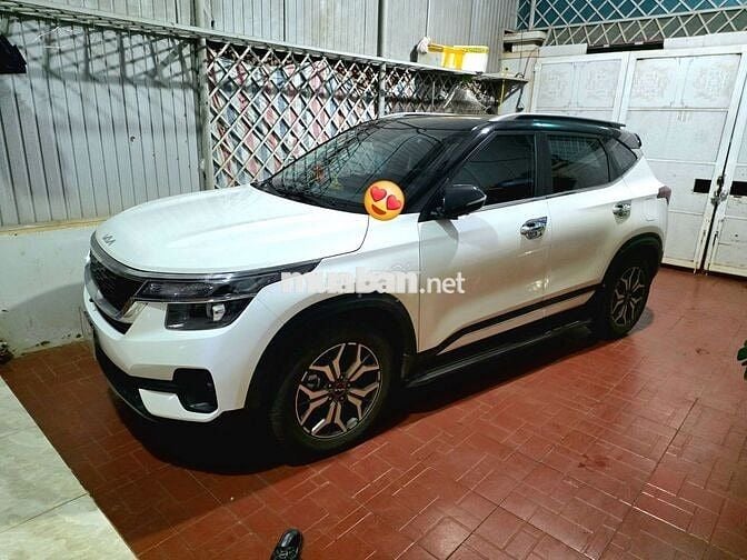 Kia Seltos 2022 Luxury 1.4 AT - 31000 km