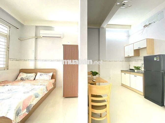 CHDV có Thang Máy - Rộng 45m2 - Full Nội Thất - Ngay Tân Định Quận 1