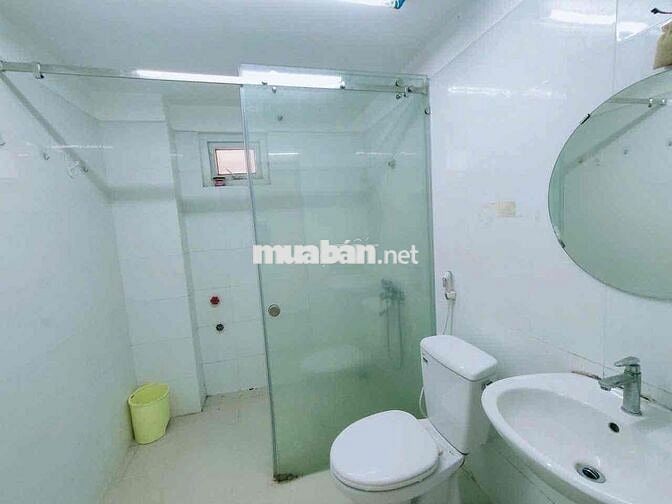 Cho thuê nhà mặt tiền Nguyễn Trọng Tuyển