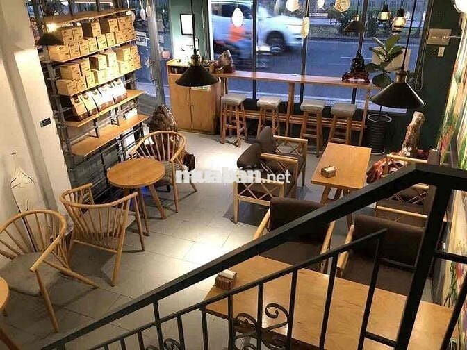 NGANG 9M, MẶT TIỀN VIEW BỜ KÈ, CÓ LỀ TẠI 1069 TRƯỜNG SA QUẬN 3