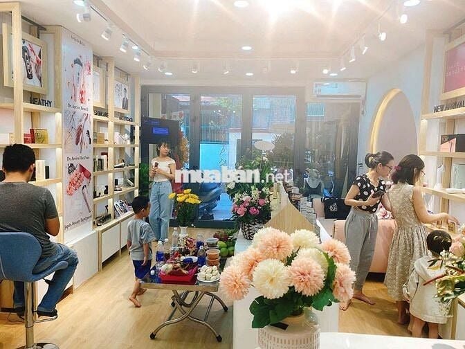 HXH 6m 82/20 Nguyễn Trọng Tuyển 4.3 x 9.5 ô tô ngủ trong nhà Đông Bắc