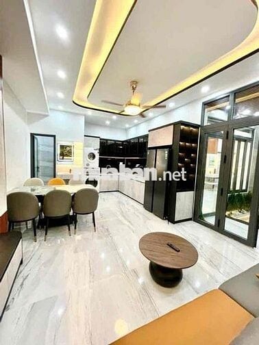 🏡 Nhà Vườn giữa lòng Sài Gòn- 170m2- Đ.Huỳnh Tấn Phát-10p về PMH-6.xĐ