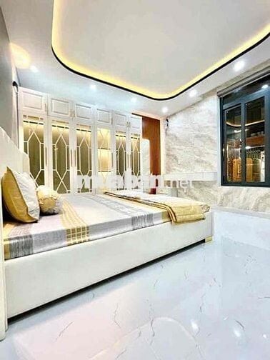 🏡 Nhà Vườn giữa lòng Sài Gòn- 170m2- Đ.Huỳnh Tấn Phát-10p về PMH-6.xĐ