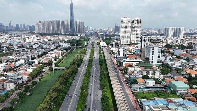 Bán gấp 106 m2 đất hẻm 12m xe hơi Song Hành, An Phú, Q2, TP. Thủ Đức