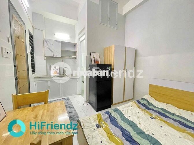 STUDIO FULL NỘI THẤT - THANG MÁY BẢO VỆ - GẦN CHỢ HOÀNG HOA THÁM