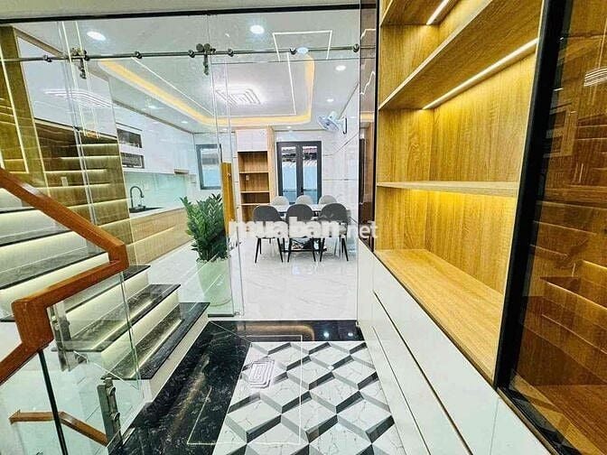 Siêu phẩm 5 tầng kdc Mã Lò giáp Tên Lửa hẻm xe hơi có lề khu đồng bộ