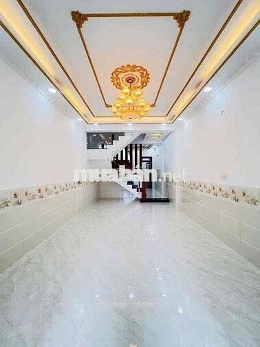 nhà cần bán 4x15m 4 tầng, hẻm xe hơi gần trường Kim Đồng, gần chợ