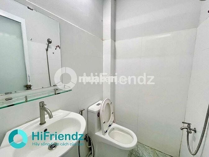 STUDIO FULL NỘI THẤT - THANG MÁY BẢO VỆ - GẦN CHỢ HOÀNG HOA THÁM