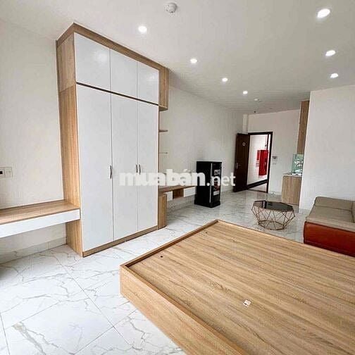 CHO THUÊ CĂN HỘ BAN CÔNG GIÁ RẺ NGAY VÒNG XOAY CỐNG QUỲNH QUẬN 1