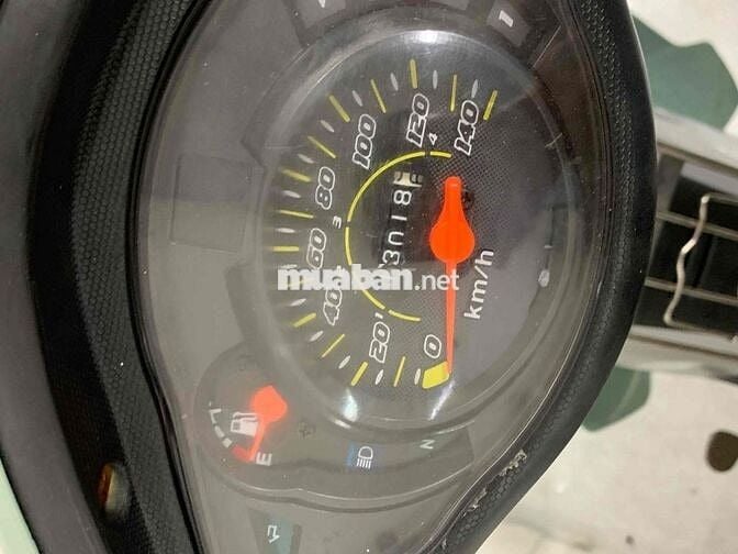 wave 50cc lướt  zin chính chủ  ( hỗ trợ góp)