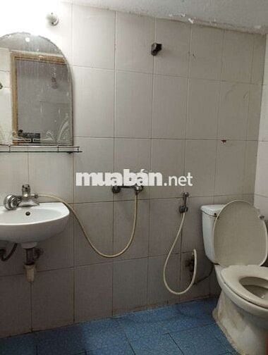 Cho thuê trong ngõ 29 Bà Triệu,hàng bài,Hà nội