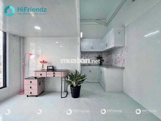 CHO THUÊ PHÒNG GÁC MỚI XÂY BAN CÔNG NHẬN 4 NGƯỜI 4 XE TIỆN QUA QUẬN 1