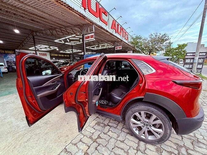 Mazda CX-30 2022 Luxury 2.0 AT - 27000 km