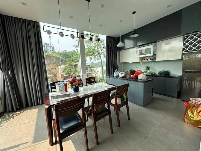 Bán Biệt Thự Nghỉ Dưỡng Cao Cấp tại Sunset Villa Lương Sơn, HB