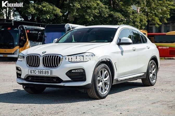 BMW X4 2019 xDrive20i màu trắng xe hiếm sang trọng