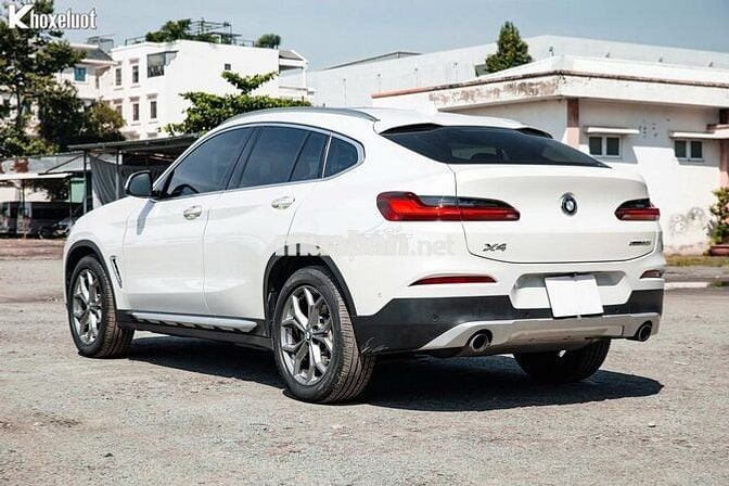 BMW X4 2019 xDrive20i màu trắng xe hiếm sang trọng