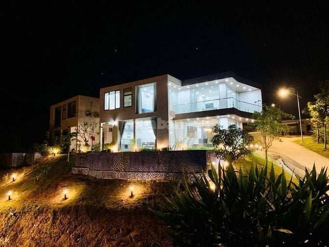 Bán Biệt Thự Nghỉ Dưỡng Cao Cấp tại Sunset Villa Lương Sơn, HB