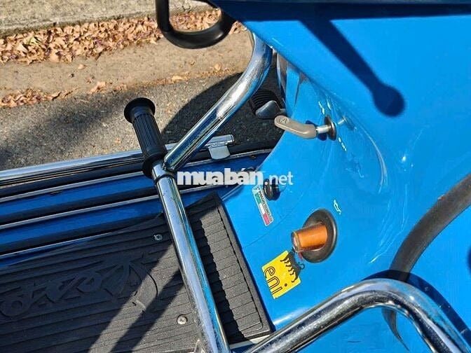 Bán vespa PX125 2013 xe nguyên bản bstp chính chủ