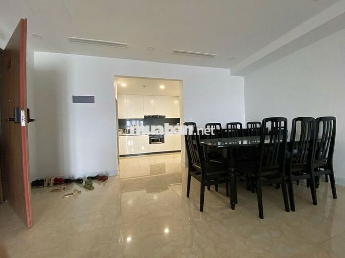 Hà Nội Paragon - Cầu Giấy 140m2 3PN 2VS giá 19tr/th full nội thất đẹp