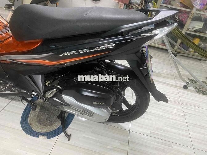 xe ab 125 đen cam khoá lớn