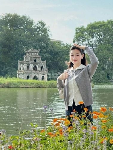 Bán nhà đẹp mặt phố Hàng Thùng, DT 60 m2, mặt tiền rộng, vị trí đẹp!