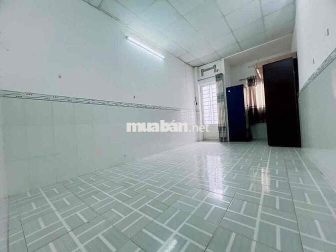 BÁN NHÀ ĐƯỜNG ĐOÀN VĂN BƠ PHƯỜNG 16 QUẬN 4-55 M -3TẦNG - GIÁ 4,690 TỶ