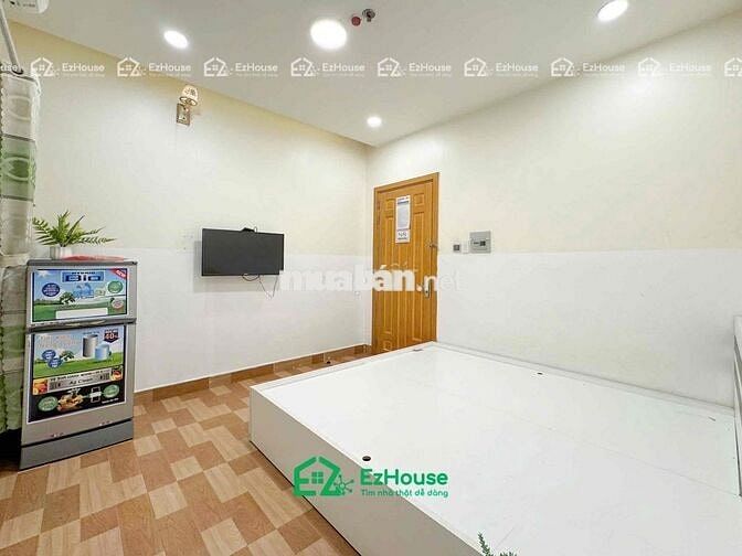 STUDIO ĐẦY ĐỦ NỘI THẤT RỘNG RÃI CUỐI LÊ TRỌNG TẤN