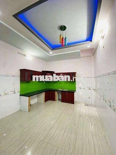 Nhà LÊ VĂN QUỚI [4x14, 3 lầu, 4pn, 5toilet] 15tr/tháng