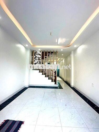 Nhà 3T*47m2 ngõ ô tô đỗ cửa ngày đêm,Cuối khu Đồng Mai. Giá chỉ 3,6 tỷ