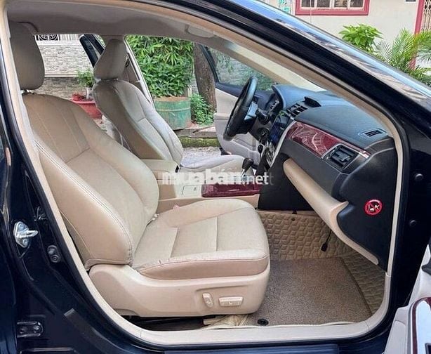 Toyota Camry 2012 2.5 G
