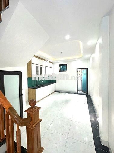 Nhà 3T*47m2 ngõ ô tô đỗ cửa ngày đêm,Cuối khu Đồng Mai. Giá chỉ 3,6 tỷ