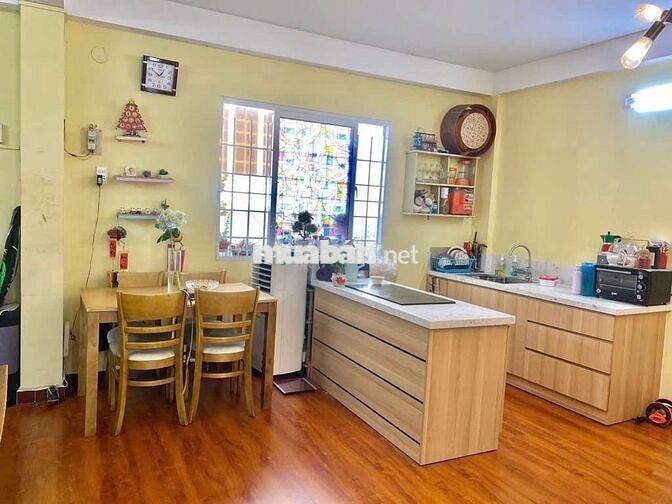 CĂN HỘ CHUNG CƯ C1 TÂN VĨNH, TẶNG FULL NỘI THẤT, CÓ SỔ HỒNG RIÊNG - Q4