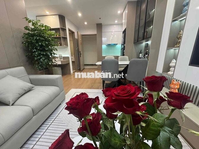 Căn hiếm – 1PN+ 43m² full nội thất, view bể bơi thoáng đẹp