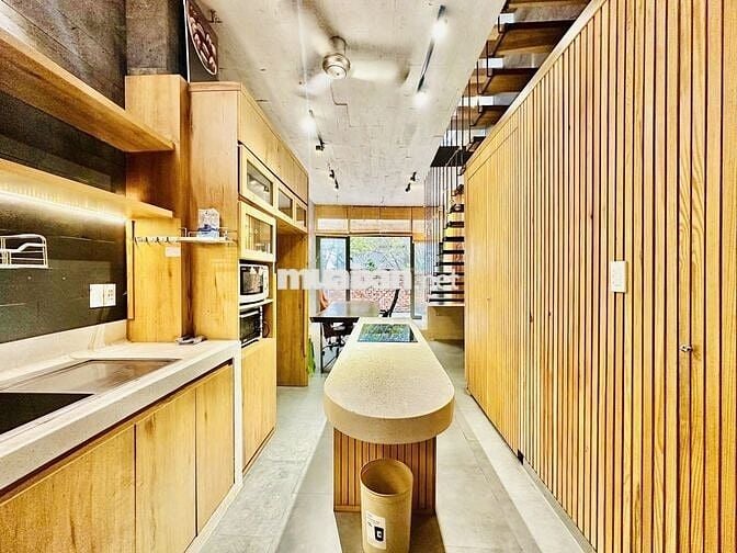 CHỈ NHỈNH 7 TỶ -NHÀ ĐẸP KHÔNG GIAN XANH KTS THIẾT KẾ- 5 TẦNG, NGAY HXH