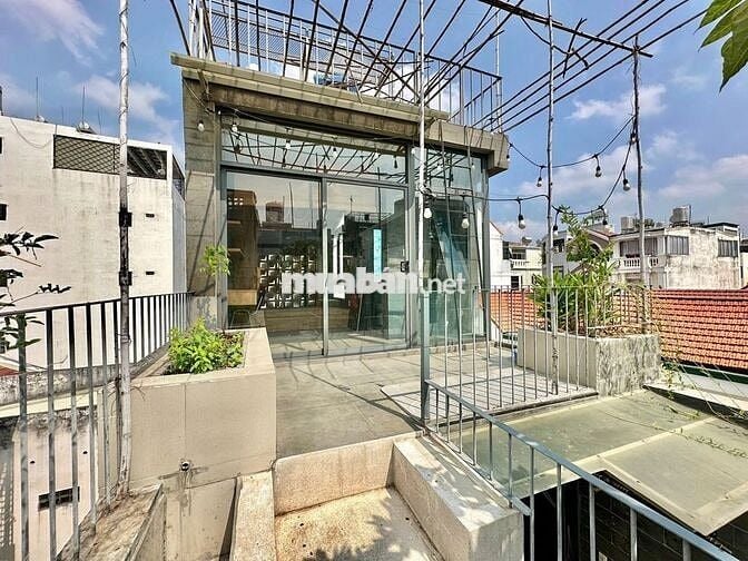 CHỈ NHỈNH 7 TỶ -NHÀ ĐẸP KHÔNG GIAN XANH KTS THIẾT KẾ- 5 TẦNG, NGAY HXH