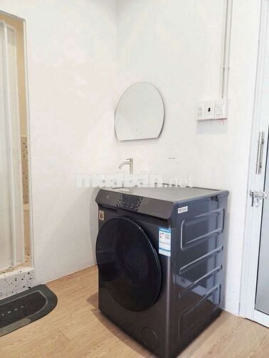 🏡Căn Hộ 2PN Ban Công View Thành Phố Nhận Pet, Xe Điện CV Lê Văn Tám