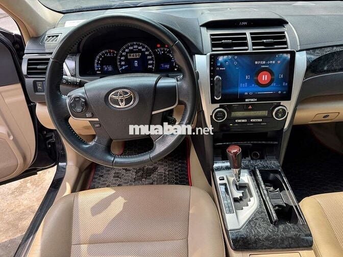Toyota Camry 2013 2.0E, màu đen, lướt 41.000 km