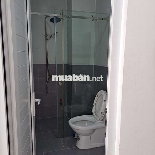 Cho thuê phòng ban công. Khu vip Bảo Ngọc