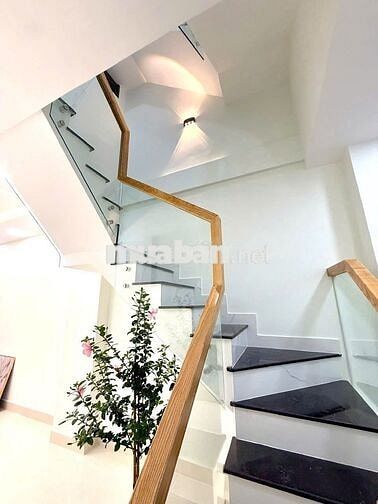 2MT TRƯỚC SAU – HẺM 4M -  TRUNG TÂM KẾT NỐI NHANH Q1 – Q3 – PHÚ NHUẬN