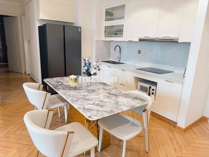 Bán gấp 2pn Khu Landmark 6 Vinhome rẻ hơn căn cùng trục 1 tỷ