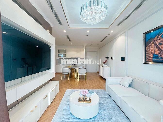 Bán gấp 2pn Khu Landmark 6 Vinhome rẻ hơn căn cùng trục 1 tỷ