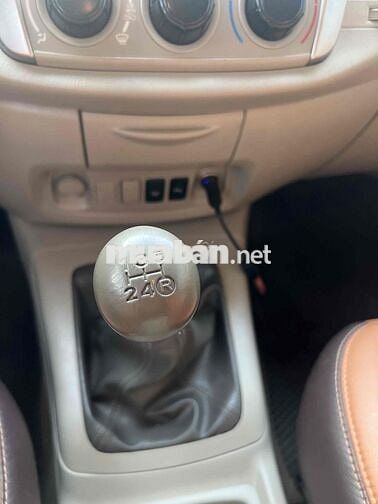 innova 2015 E số sàn siêu mới 17v xịn