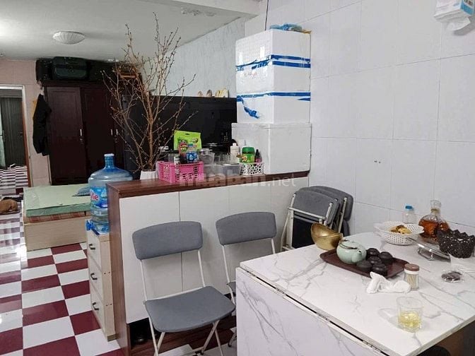 Bán Nhà Gần Đường Ô Tô Bùi Ngọc Dương, Hai Bà Trưng 65m, giá 3.95 tỷ